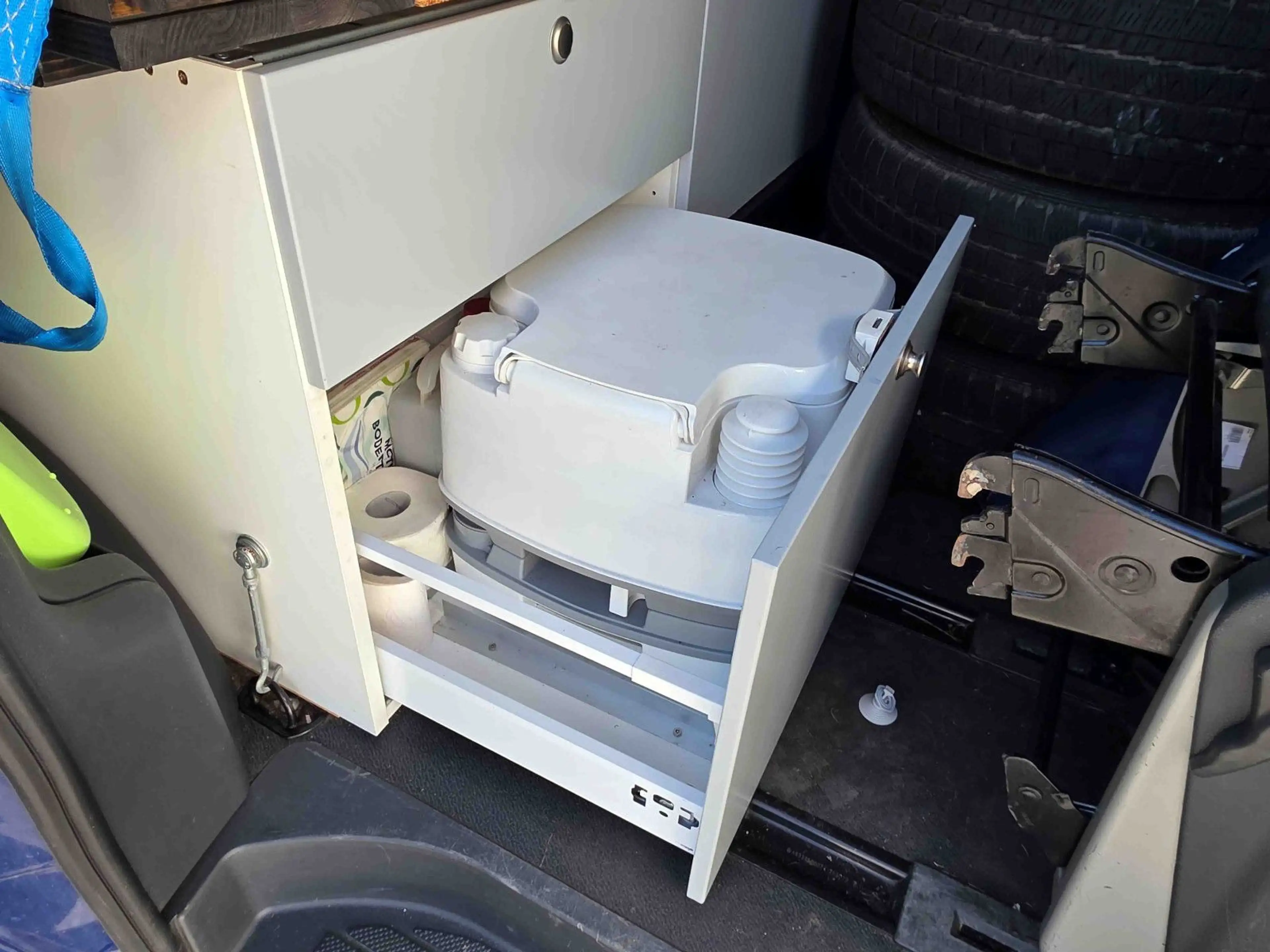 Mercedes-Benz Vito Mixto 113 CDI lang WOHNMOBILZULASSUNG — photo 9