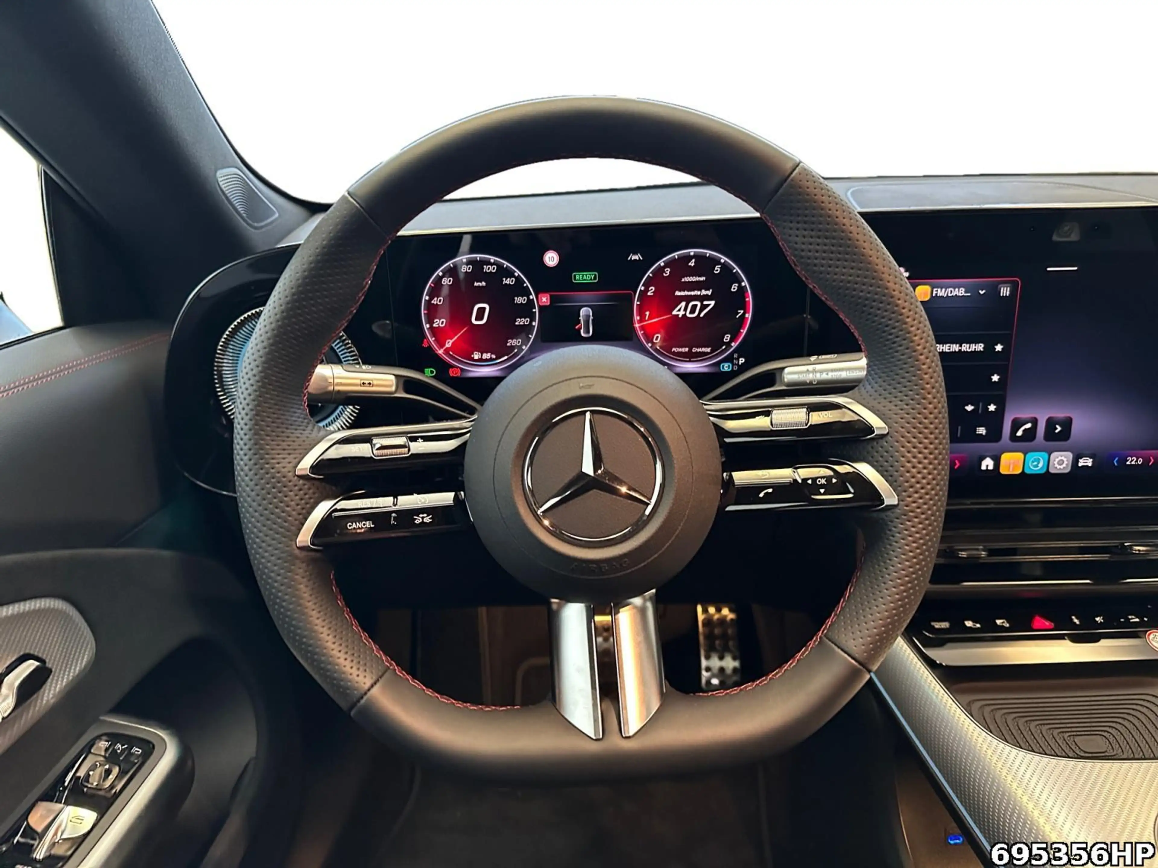 Mercedes-Benz CLA 200 +AMG+SUPERSCREEN+NIGHT+MEMORY+PREMIUM++ — photo 13