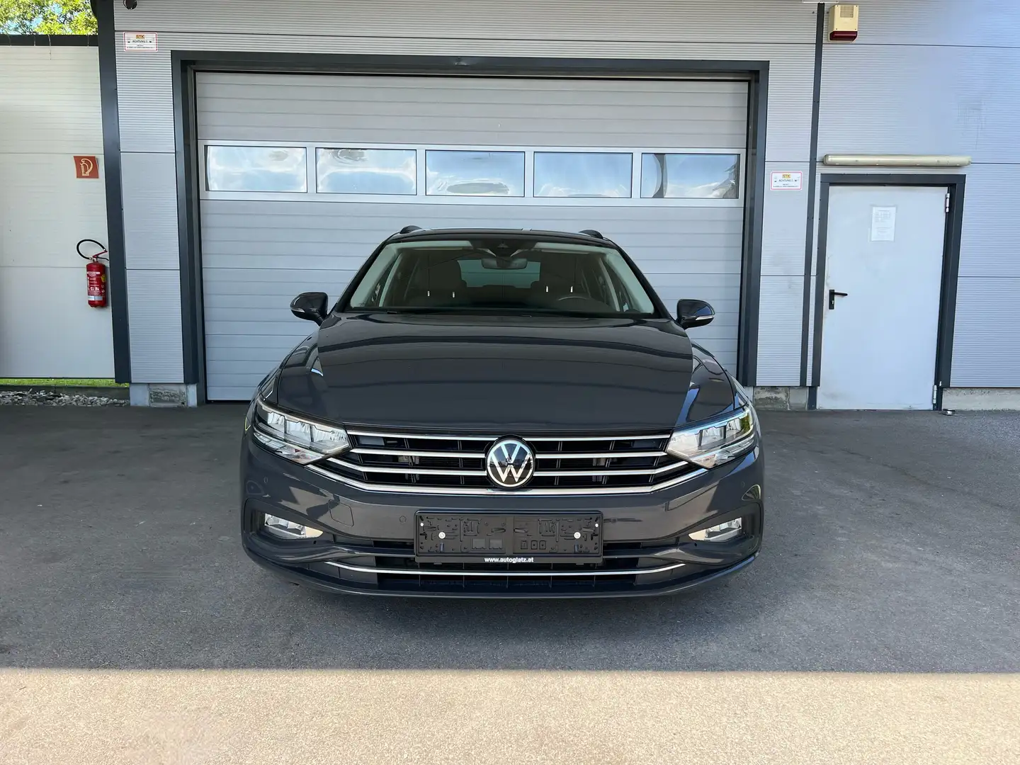 Volkswagen Passat Variant Passat Variant Business 2,0 TDI DSG LED/NAVI/ACC Gris - 1