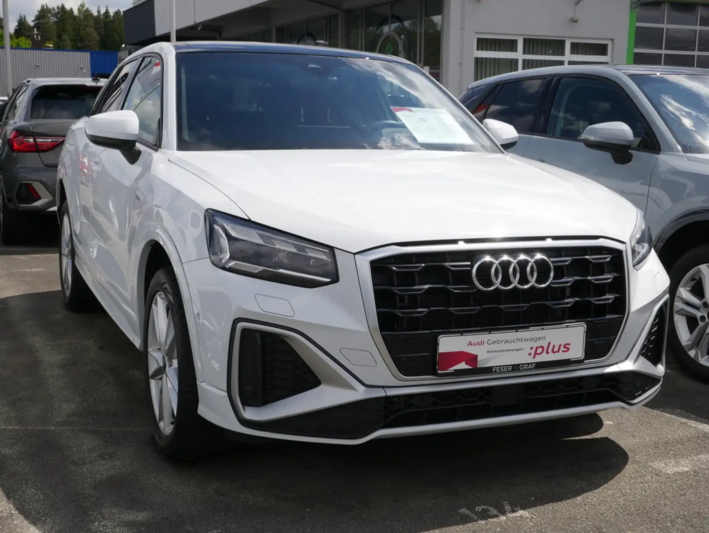 Audi Q2 S line 35 TDI S tronic Pano,Matrix,Navi,Leder Weiß - 2