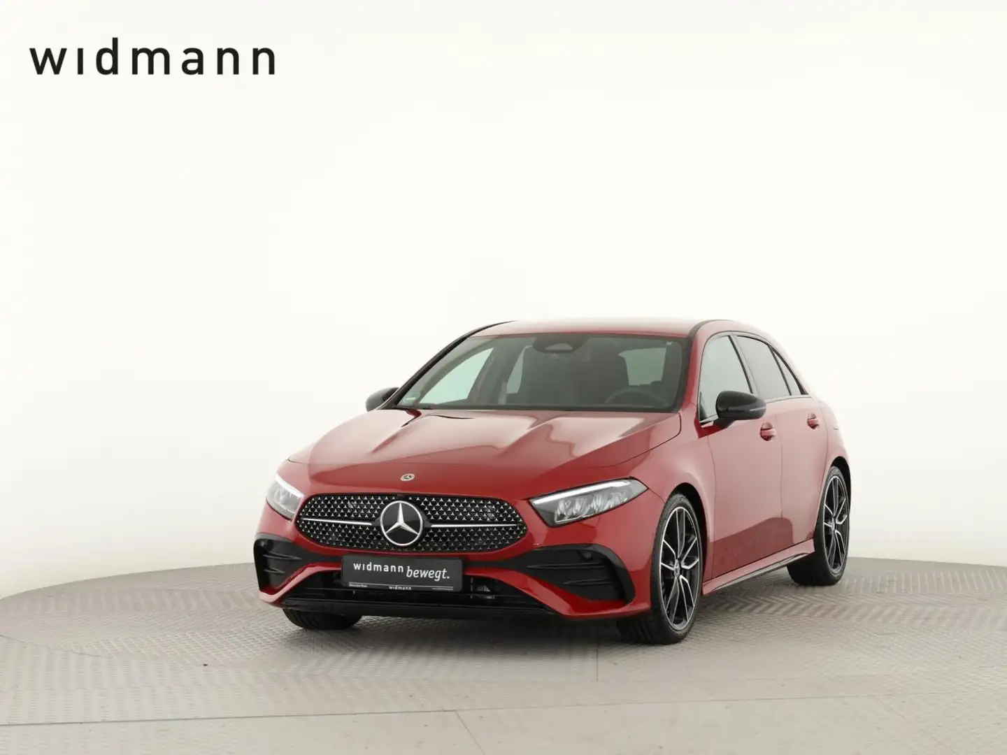 Mercedes-Benz A 200 Kompaktlimousine AMGL*MBUX*AHK*NightP*LED* Rot - 1
