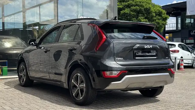 Kia Niro view 3
