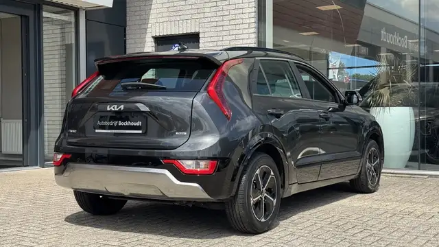 Kia Niro view 5