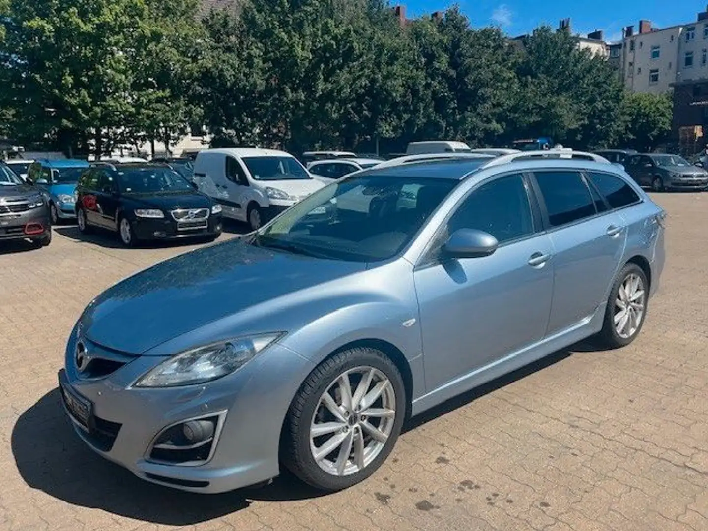 Mazda 6 Kombi 2.2 CRDT *BOSE* *BORBET FELGEN* *SHZ* Blau - 1