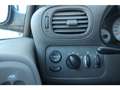 Chrysler Voyager 2.4i SE | Invalidewagen | Airco | Cruise Rood - thumbnail 19