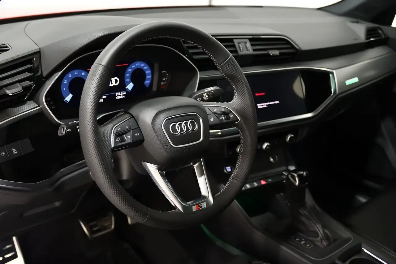 Audi Q3 fotografie Audi Q3