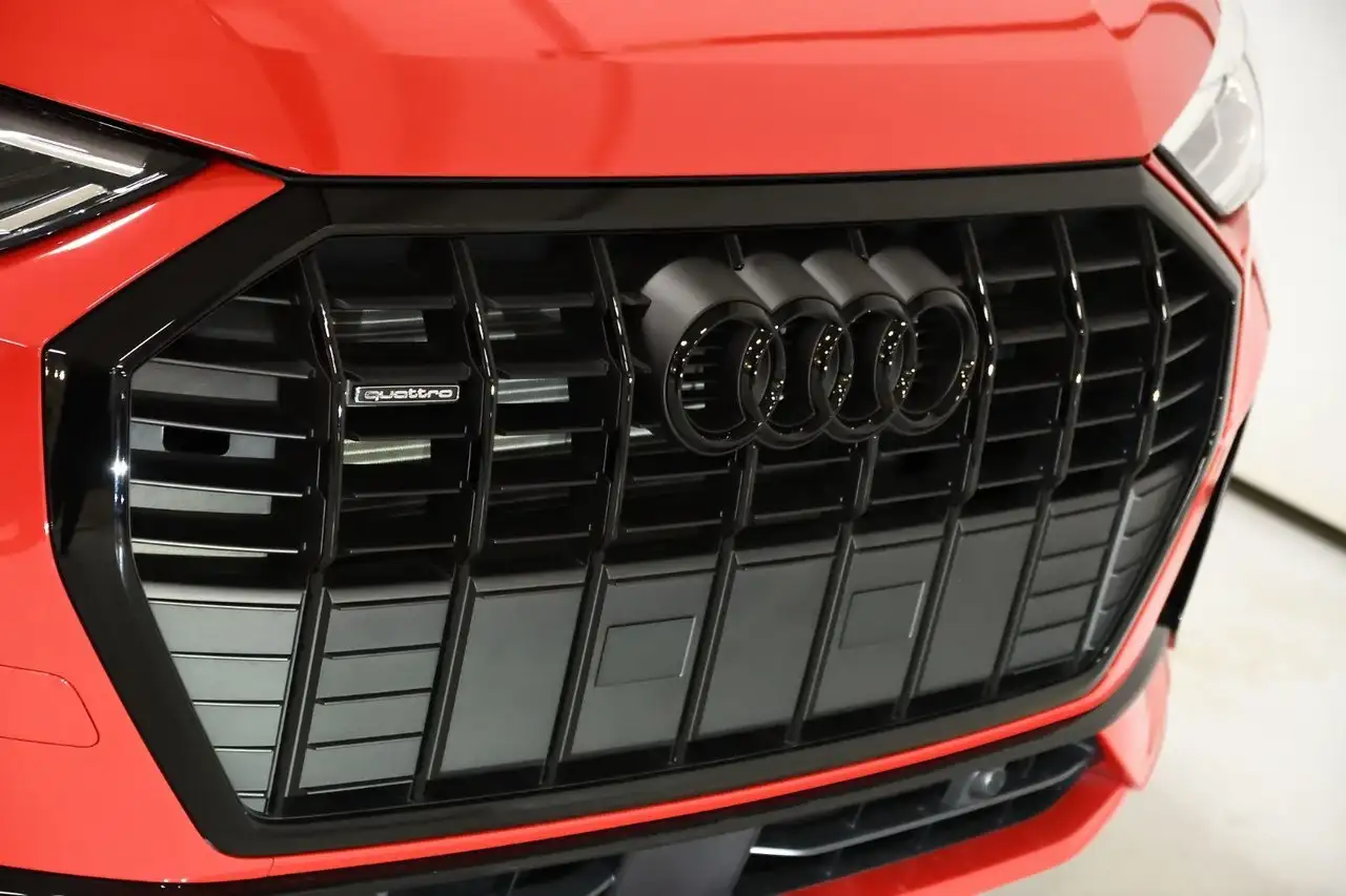 Audi Q3 fotografie Audi Q3