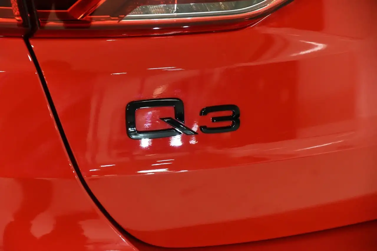 Audi Q3 fotografie Audi Q3