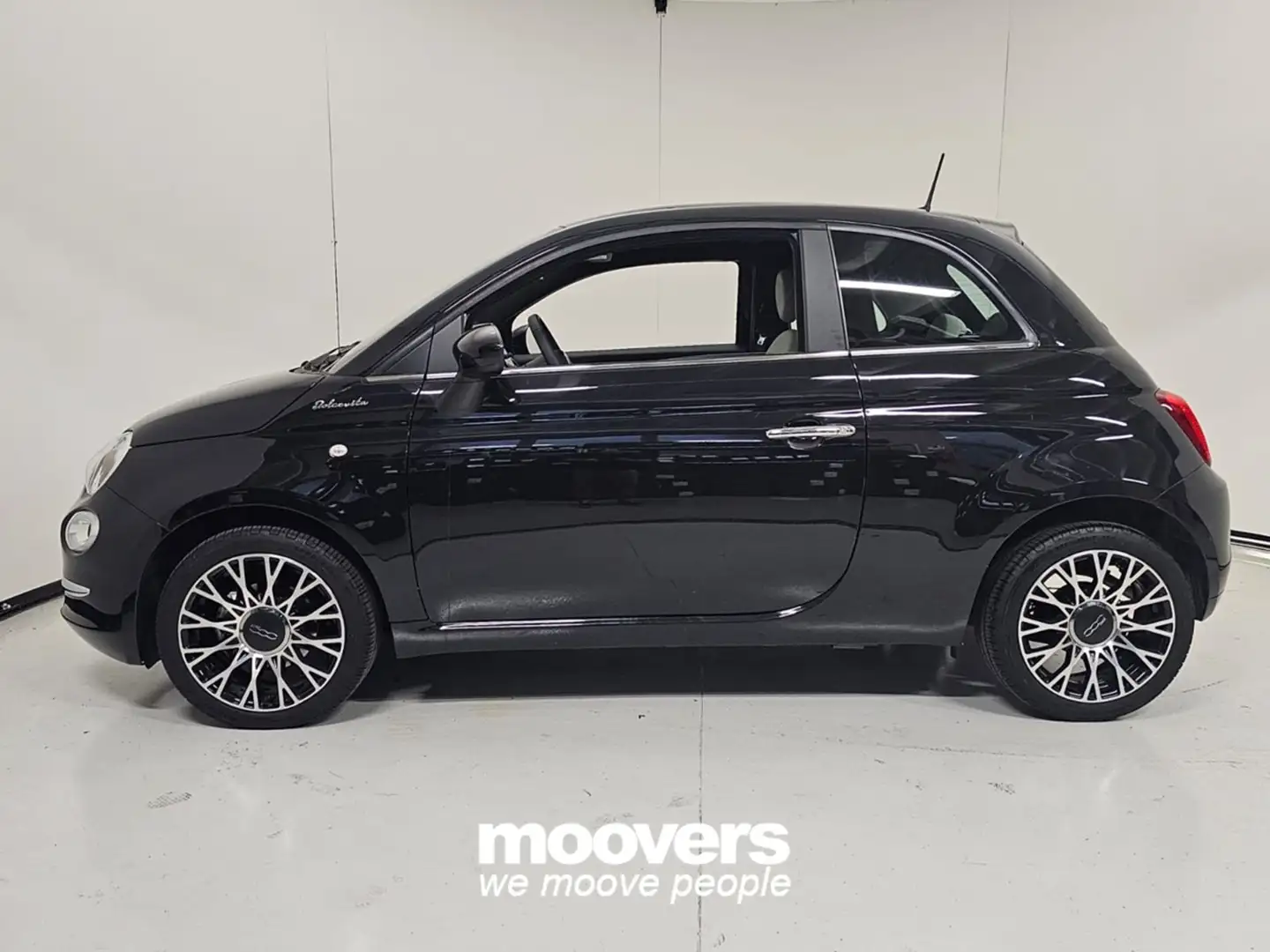 Fiat 500 1.0 Hybrid Dolcevita *Tetto panoramico* Grijs - 2