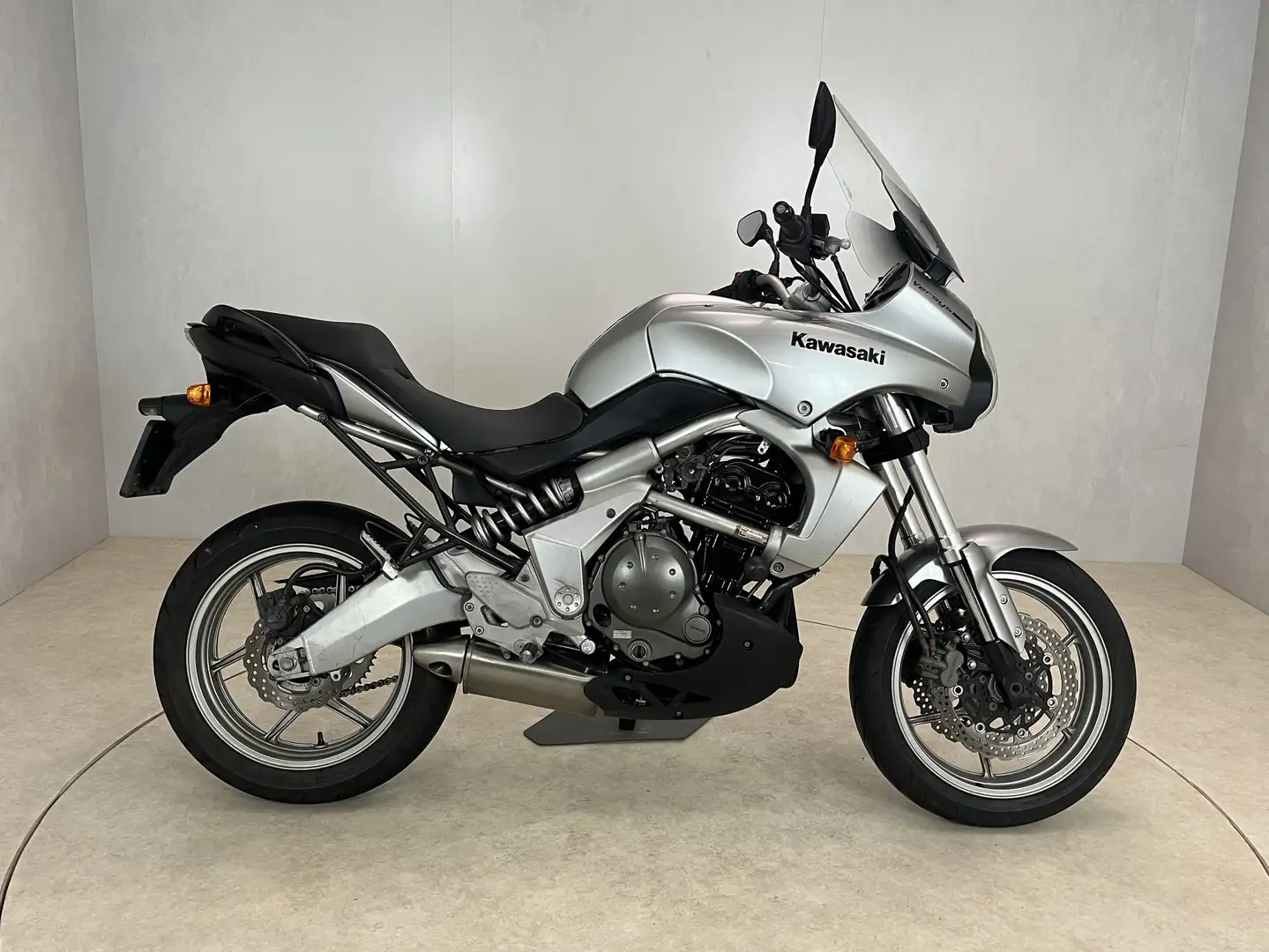 Kawasaki Versys 650 Zilver - 1