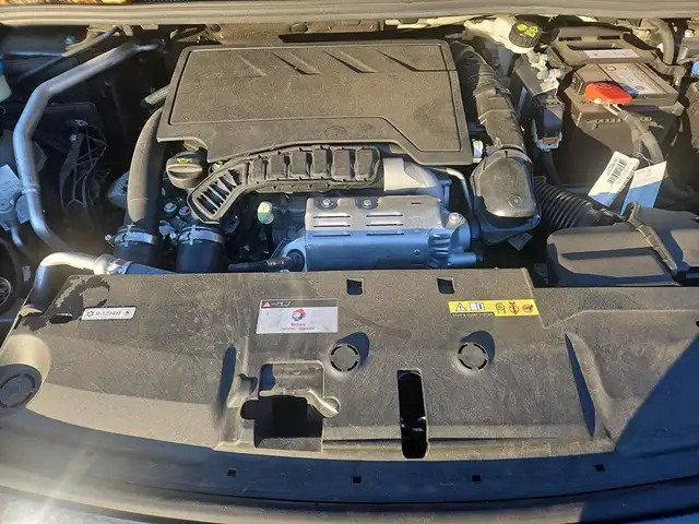 Peugeot 308 view 8