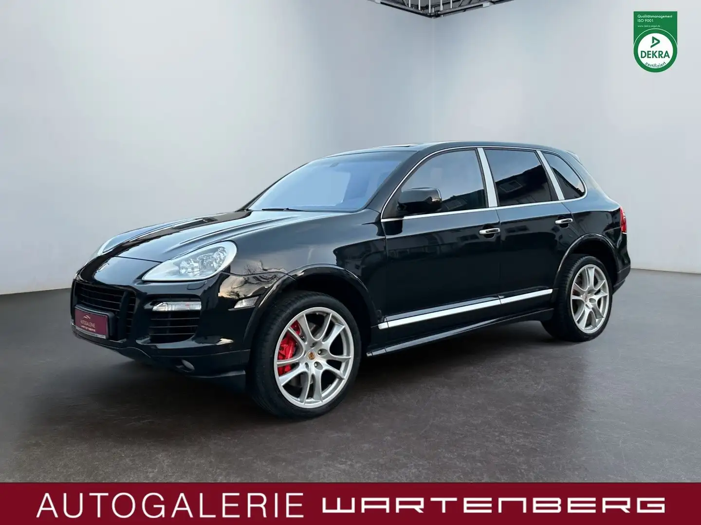 Porsche Cayenne Turbo S/AHK/STANDH/PANO/BOSE/NAVI/ Schwarz - 1