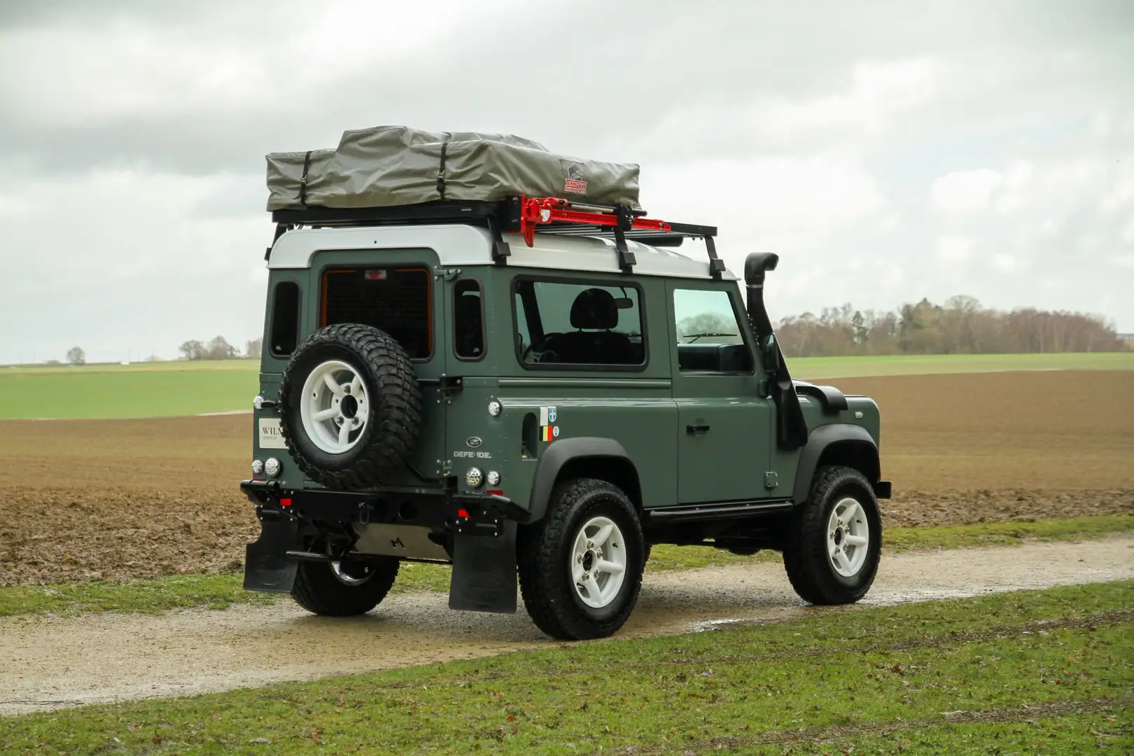 Land Rover Defender 90 - 2.2 Turbo - TD4 - Roof Tent Grün - 2
