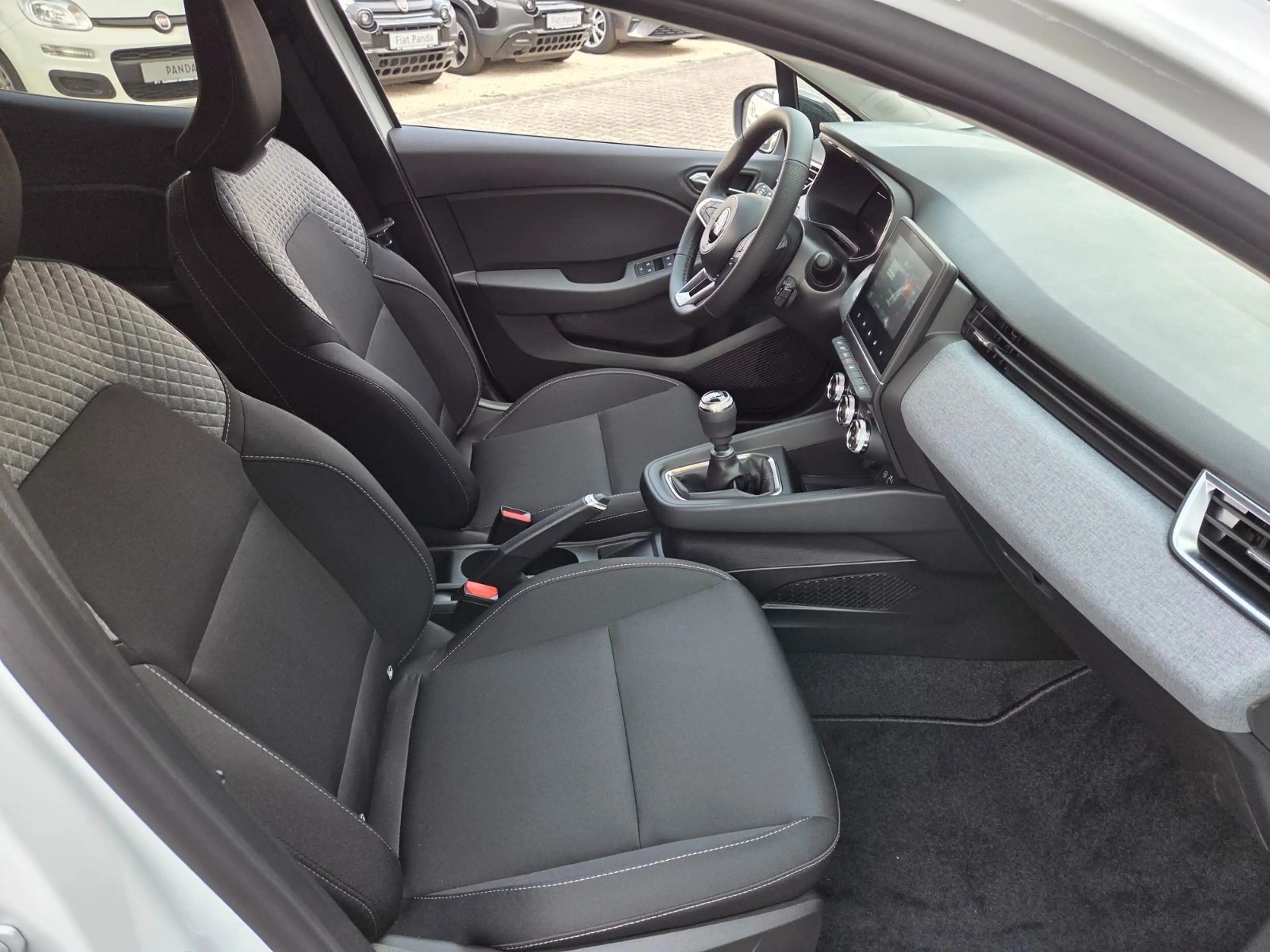 Mitsubishi Colt Plus 1.0 TB (91PS)LED+Kamera+LM+CarPlay+SHZ — photo 10