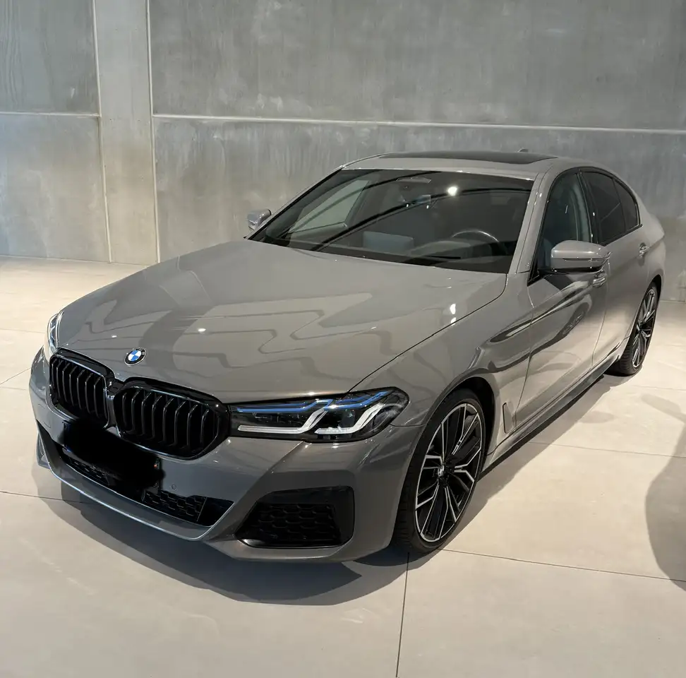 BMW 530 530 d xDrive M Sport — photo 1 of 6