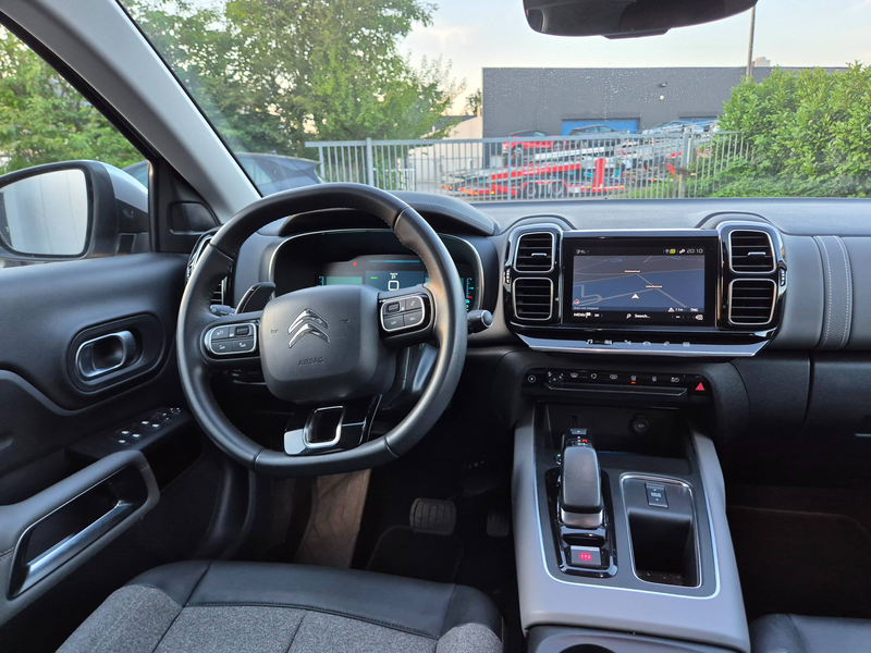 Citroen C5 Aircross 1.6 // PHEV HYBRID 225 // e-EAT8 // 81.639 KM ! // 2022 ! — photo 9