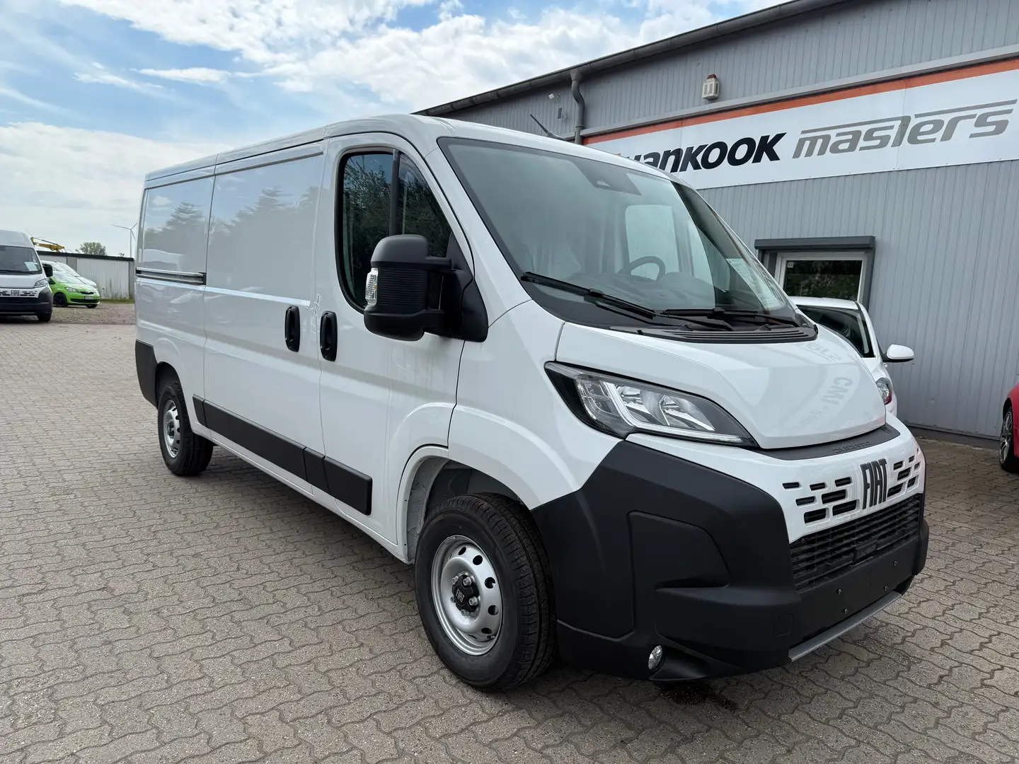 Fiat DUCATO SERIE 10  L2H1 Tempomat 3_Sitzer Blanco - 2