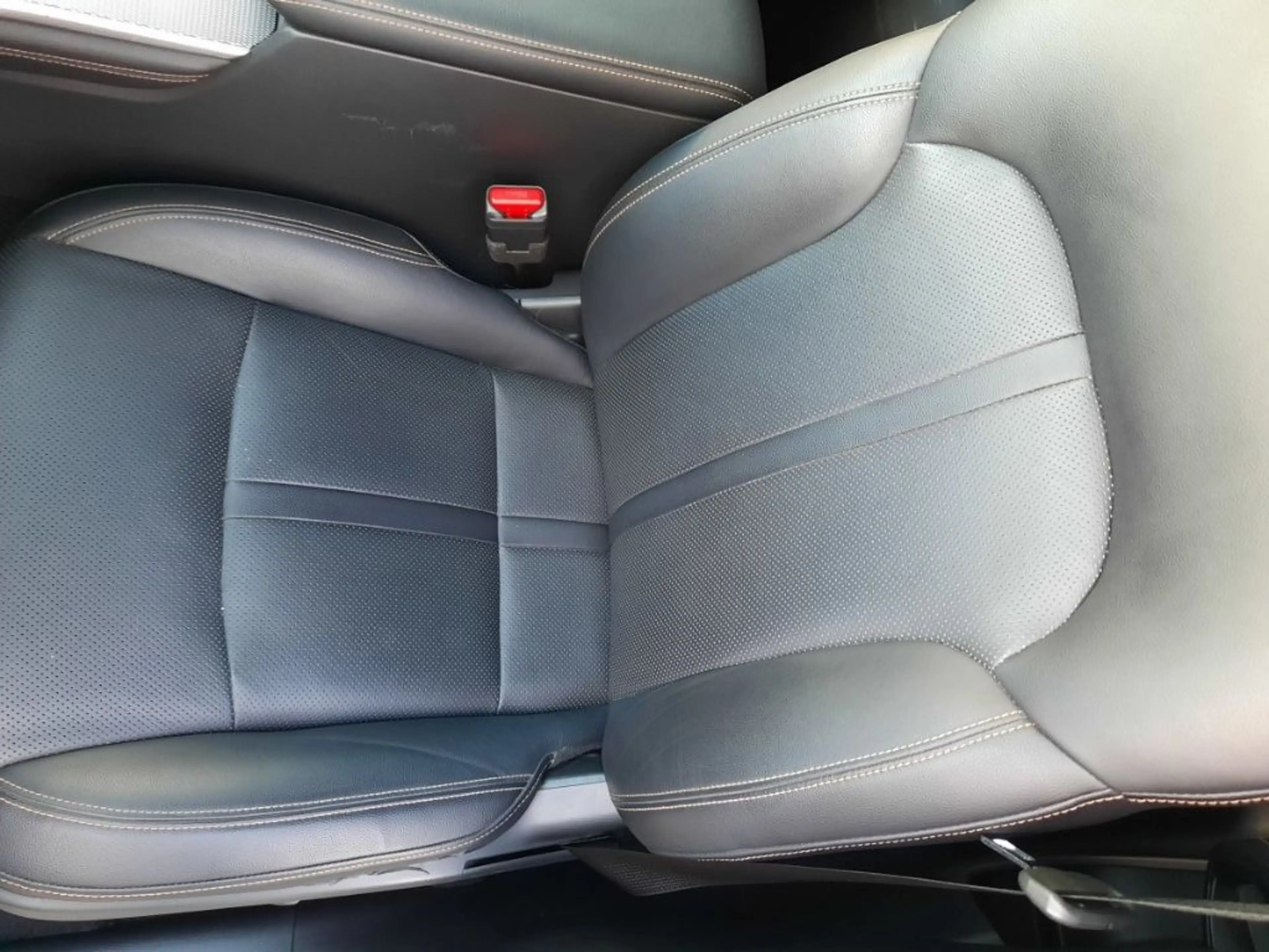 Mazda CX-60 Homura PHEV alle Pakete — photo 11