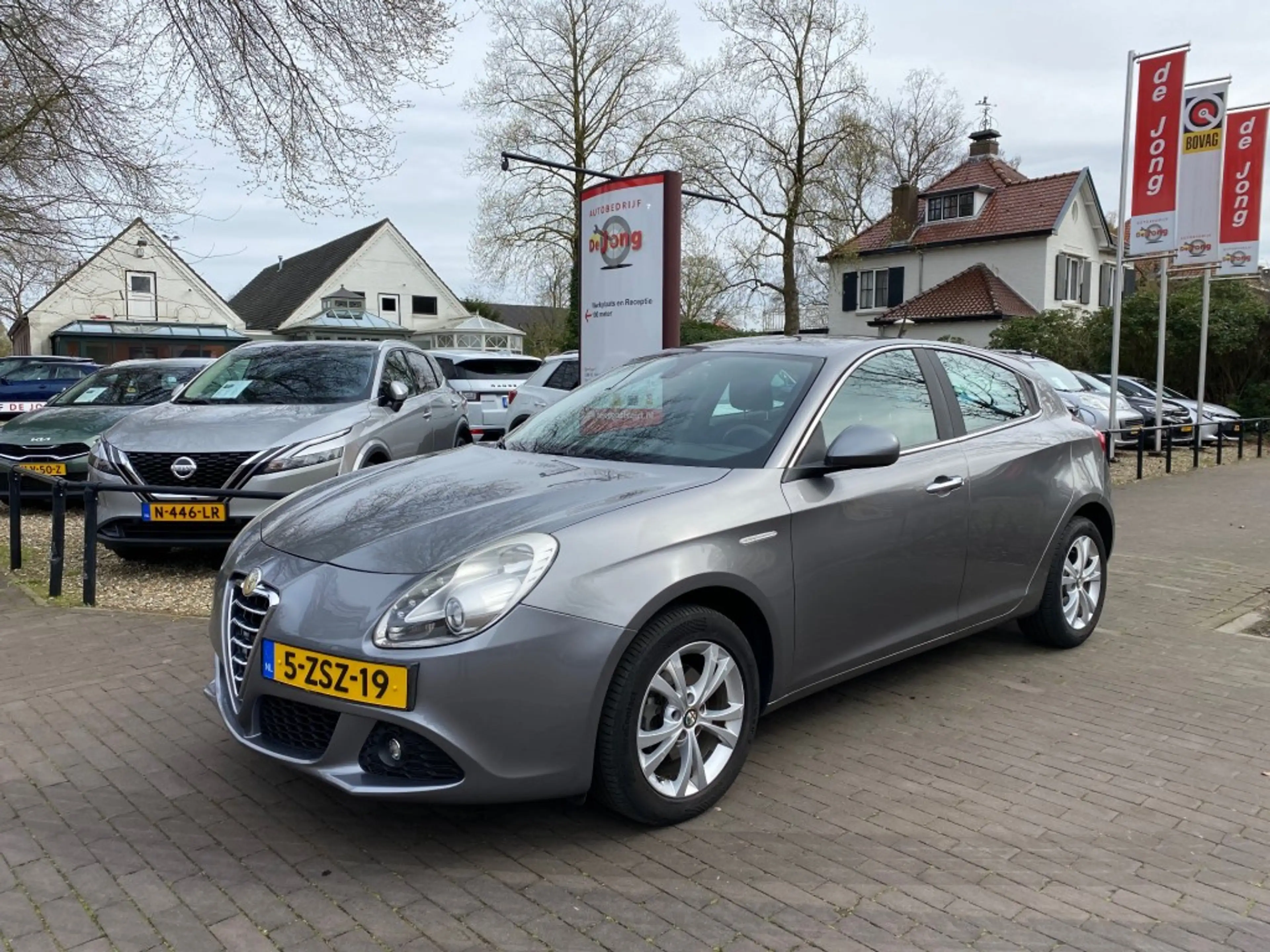 Alfa Romeo Giulietta 1.4 T DISTINCTIVE 170PK / CRUISE CTR. / LED / AIRC