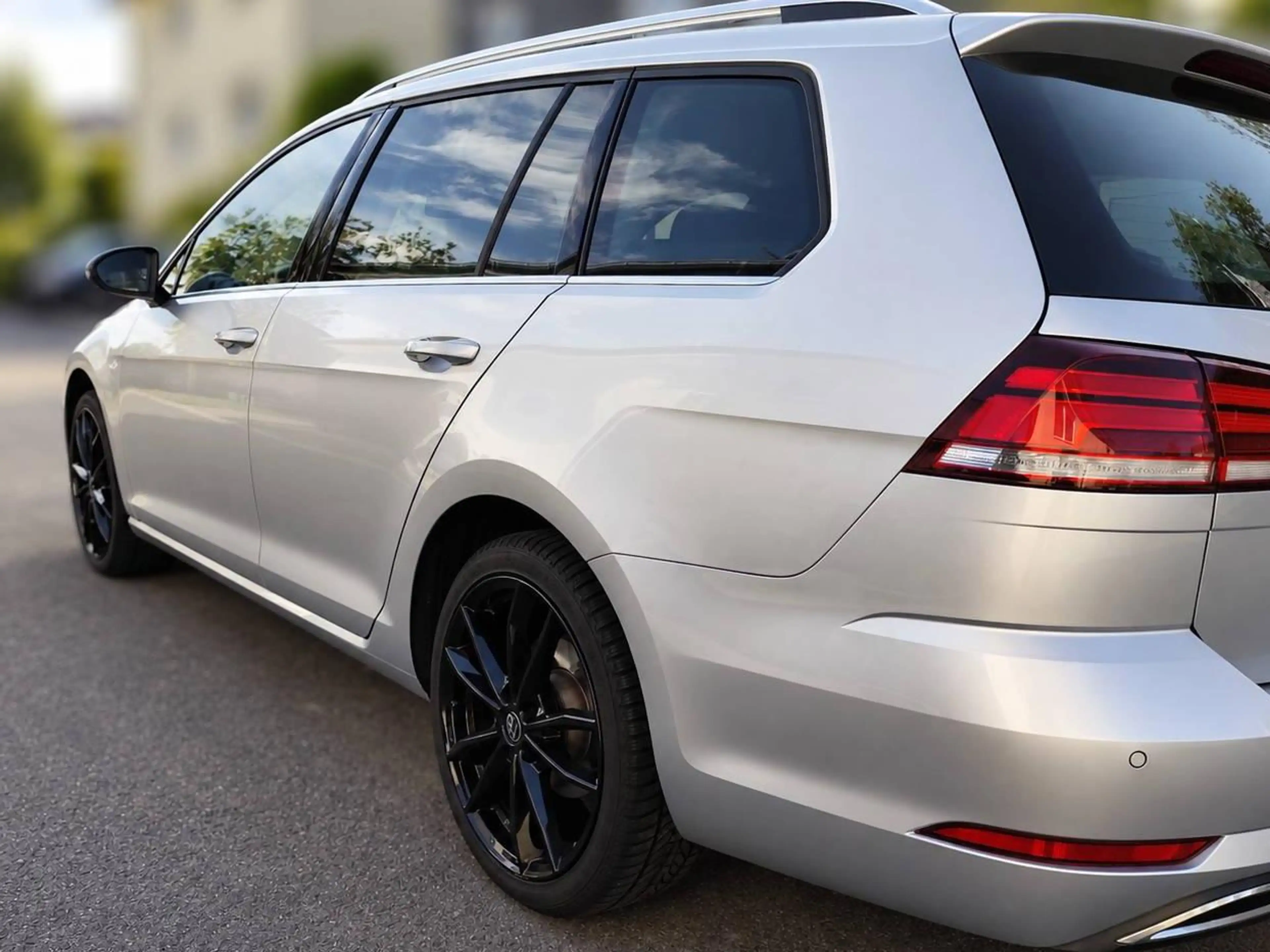 Volkswagen Golf Variant Highline 2.0 TDI Zahnriemen NEU Scheckheft Fananzierung möglich 12 Monate Gebrauchtgarantie — photo 5
