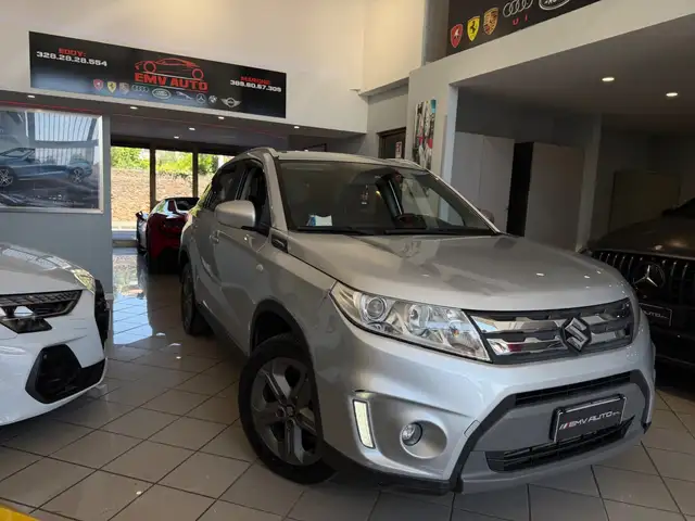 2015 Suzuki Vitara in Grey for sale