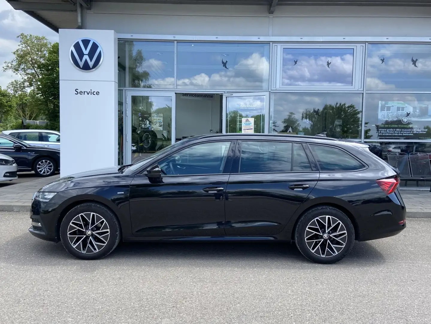 Skoda Octavia Combi 2.0 TDI CLEVER 17"+KOMFORTSITZE+NA Schwarz - 2