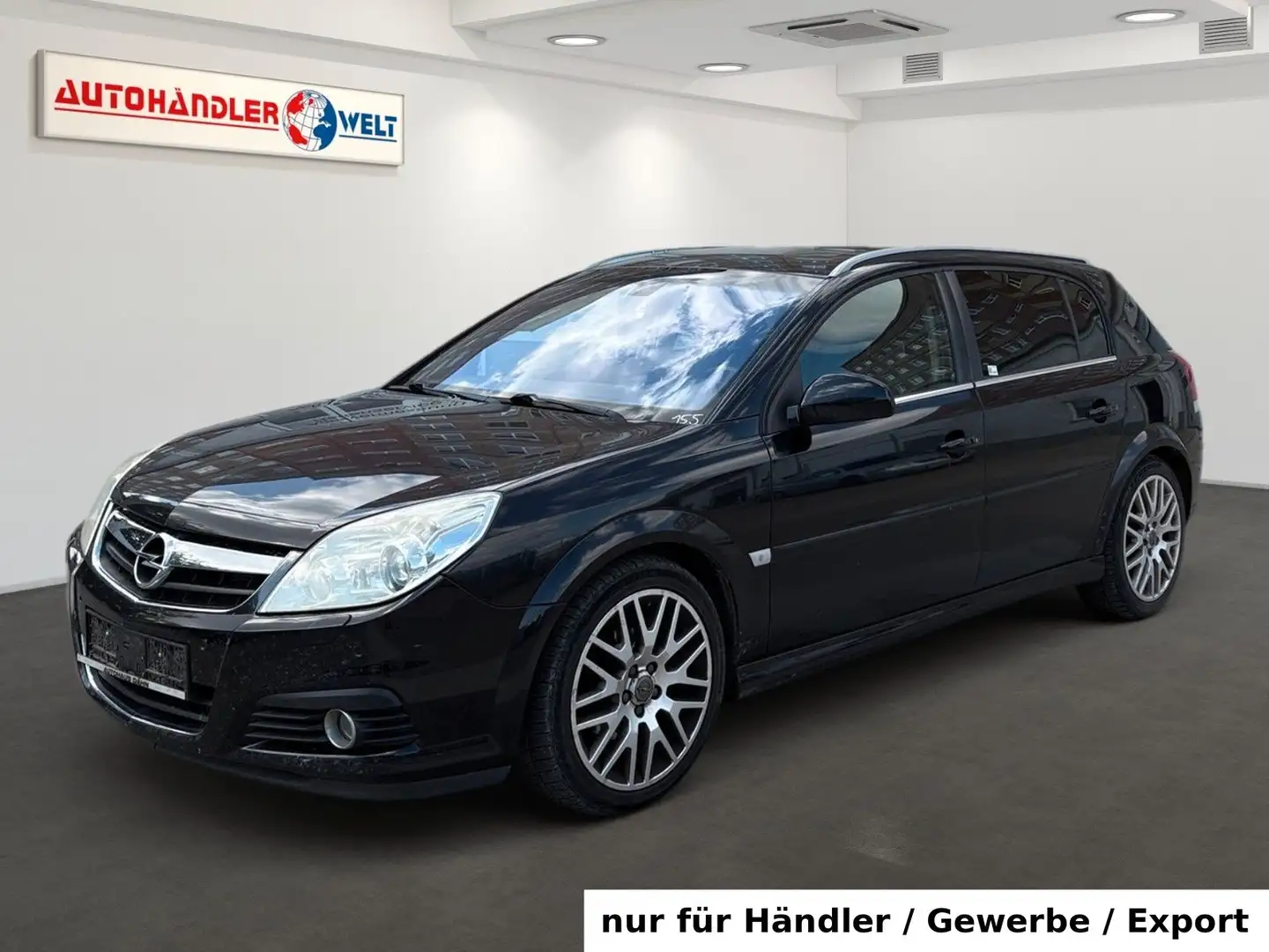Opel Signum 1.9 CDTi Automatik AAC Xenon SHZ Navi PDC Schwarz - 1