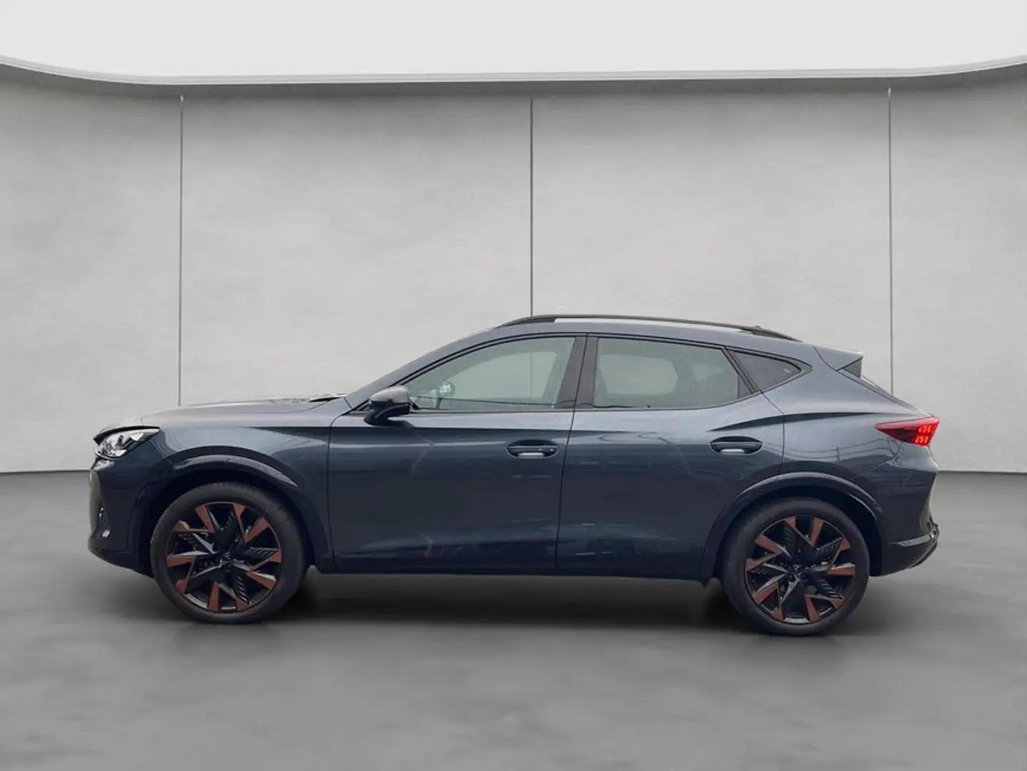 CUPRA Formentor 1.5 eTSI 110 kW (150 PS) 7-Gang-DSG Grijs - 2