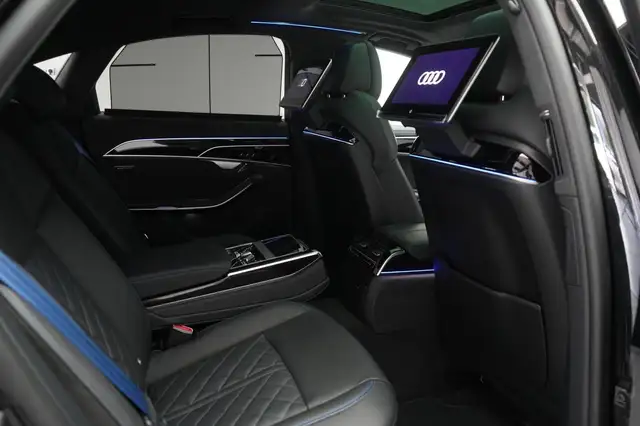 Audi A8 view 8