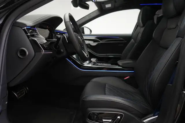 Audi A8 view 15