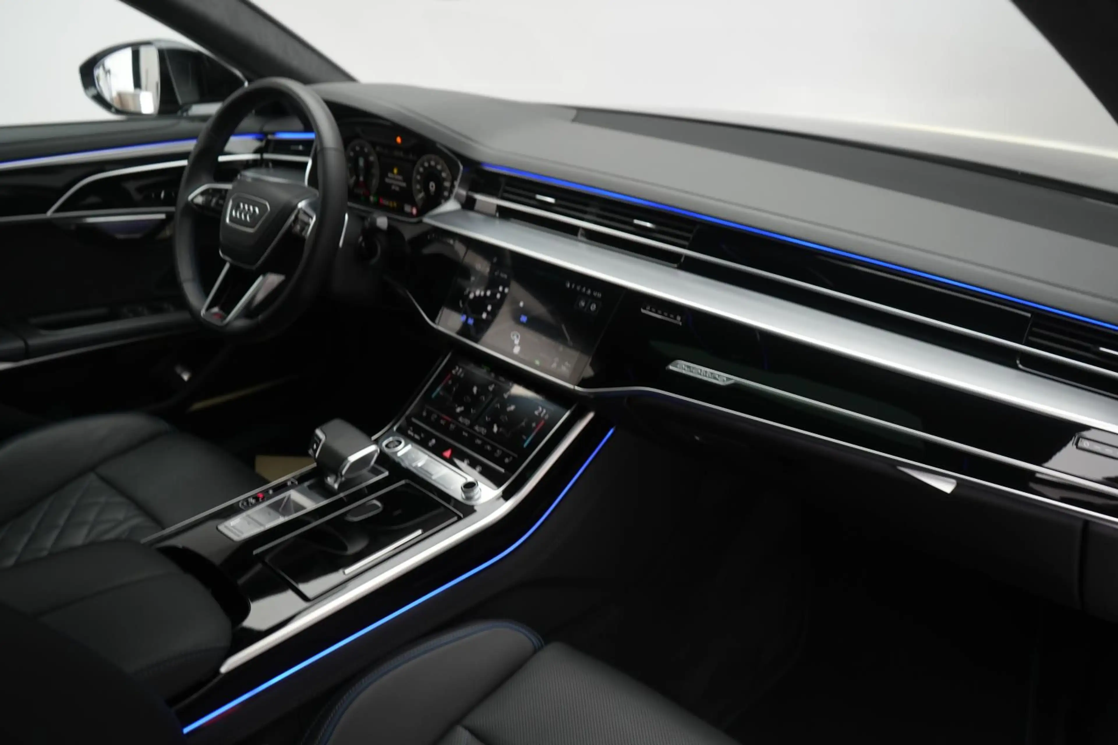 Audi A8 60 TFSI e quattro S line Leder/ACC/Pano/B&O/H — photo 7