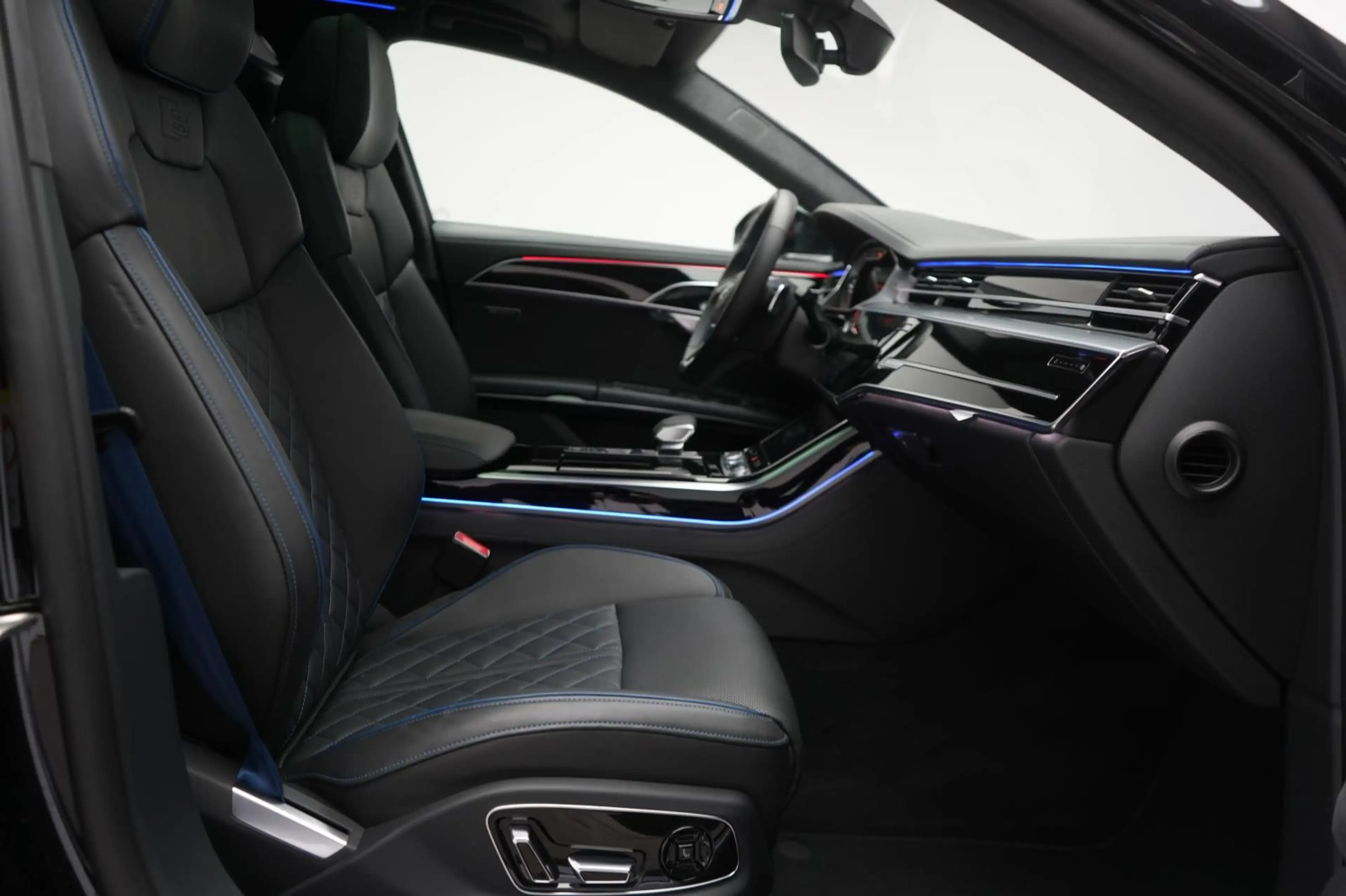 Audi A8 60 TFSI e quattro S line Leder/ACC/Pano/B&O/H — photo 6