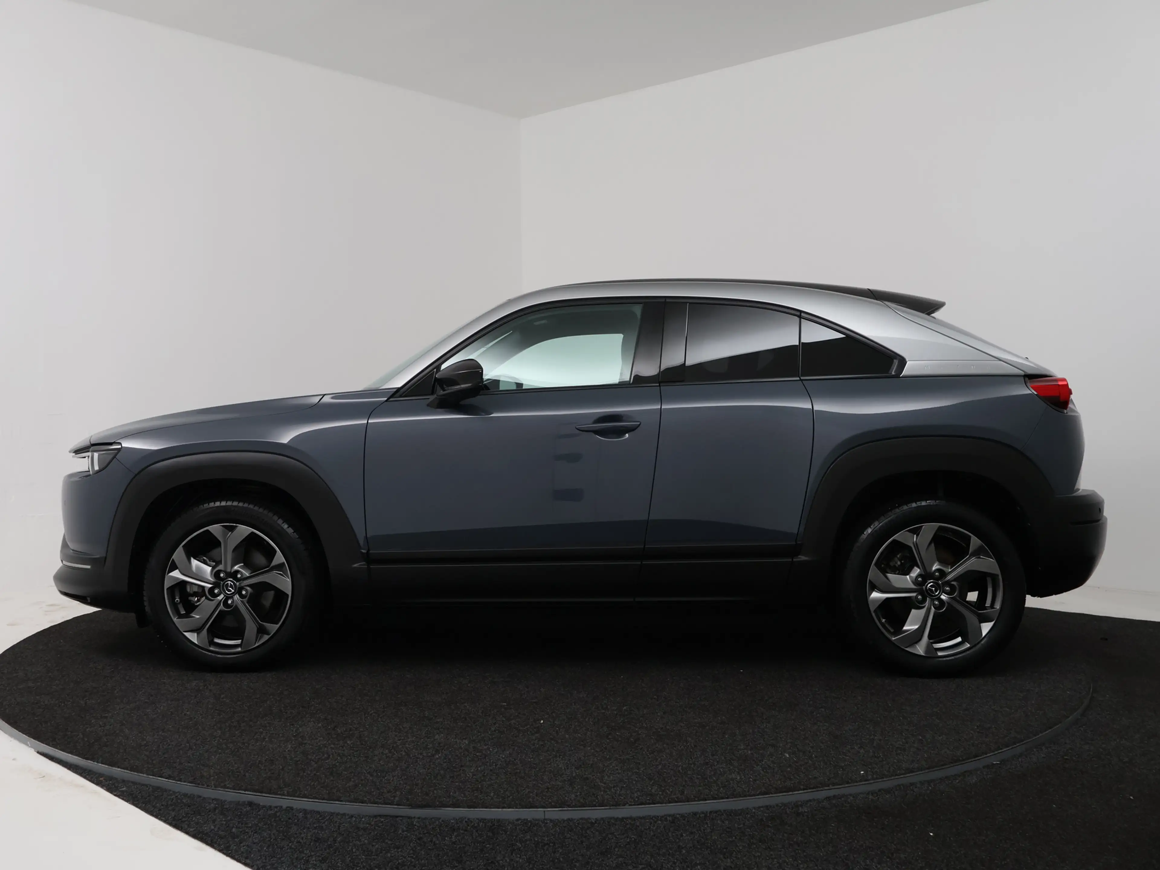 Mazda MX-30 e-SkyActiv 145 First Edition 36 kWh | Stoelgeheuge — photo 3