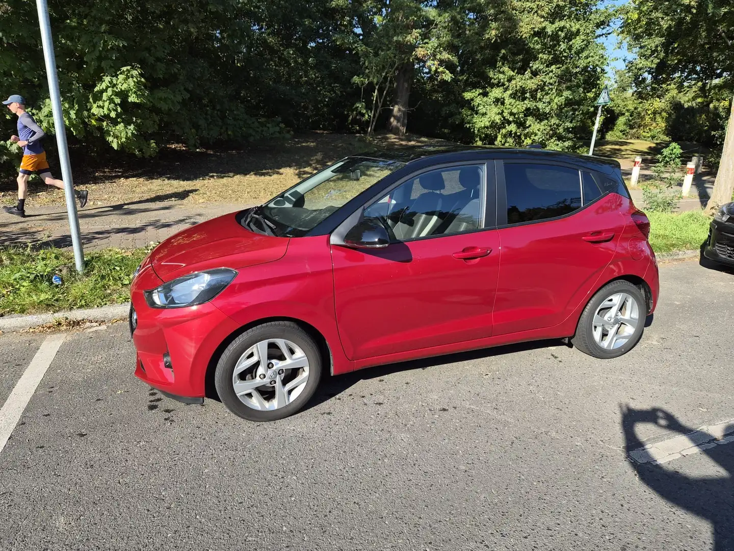 Hyundai i10 i10 1.2 Intro Edition Red - 1