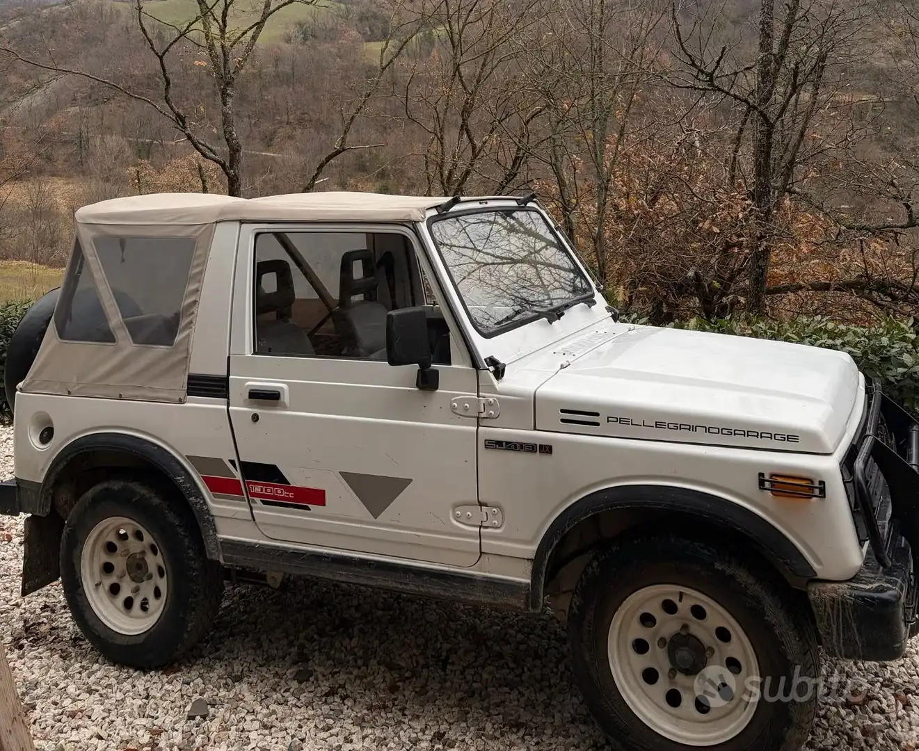 Suzuki Santana LAND ROVER SANTANA SJ 413 Weiß - 1