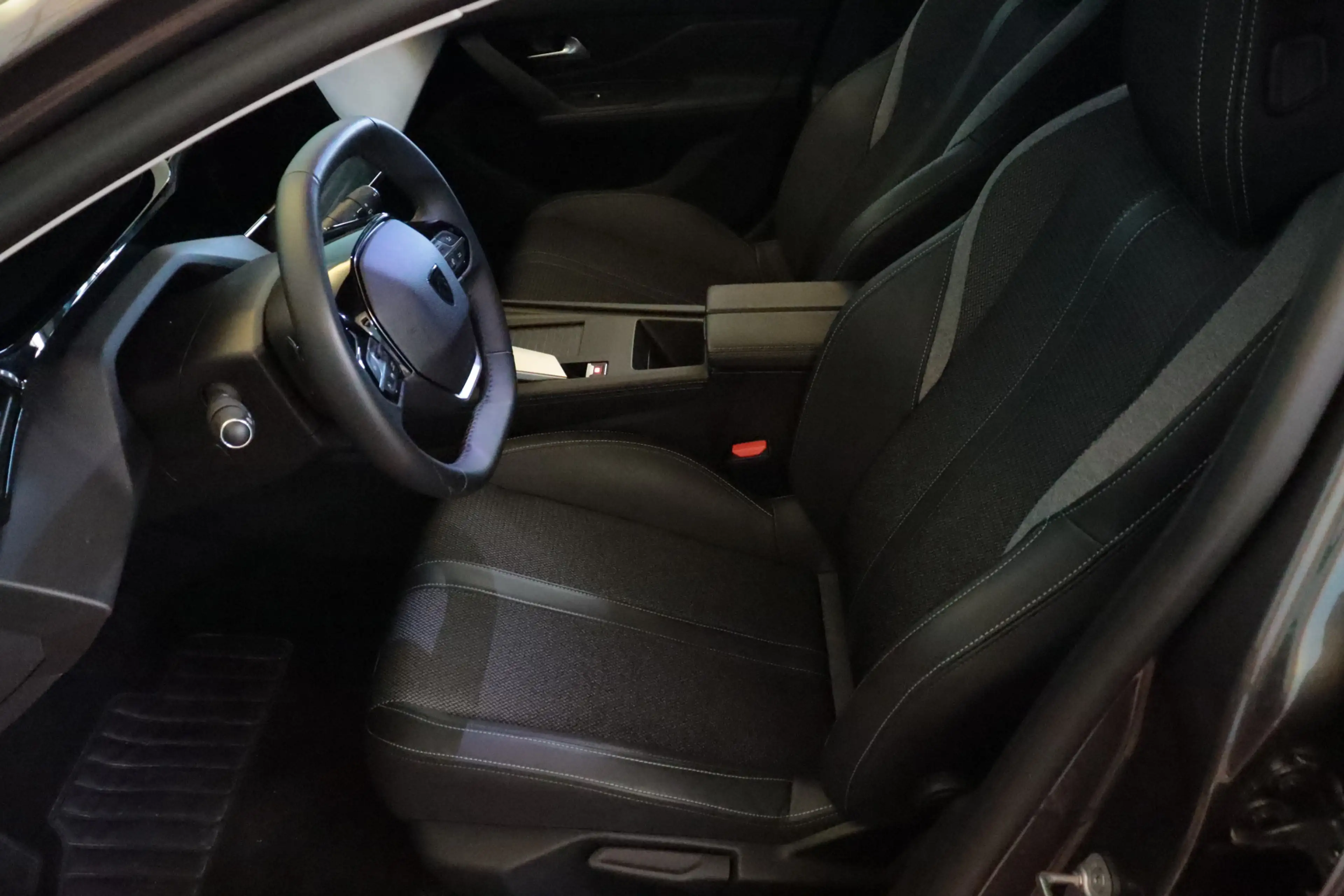 Peugeot 308 SW 1.2 PureTech Allure Pack Business Automaat | NA — photo 5
