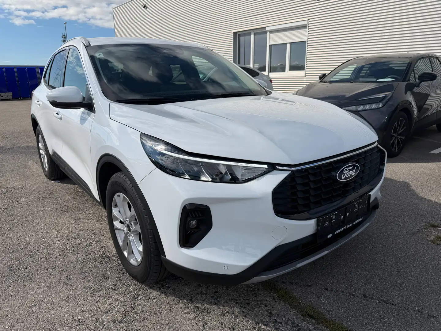 Ford Kuga 1.5 Ecoboost Titanium Weiß - 1