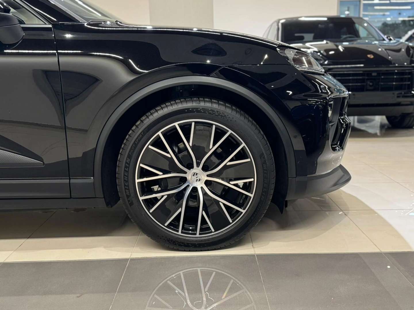 Porsche Macan Electrique 4 -  - Joinsteer - #3