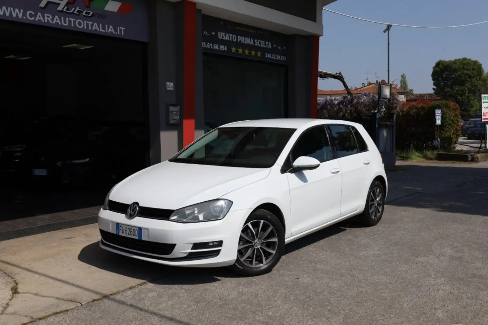 Volkswagen Golf 7 Berlina 1.6 TDI Ideale per NEOPATENTATI USB Tel Bianco - 1