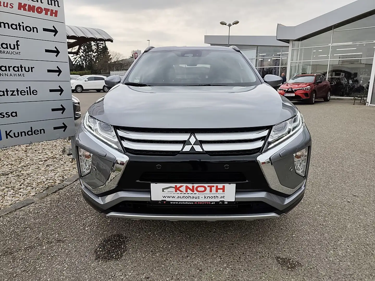 Mitsubishi Eclipse Cross 1,5 TC 2WD Intense+ Aut. Grau - 2
