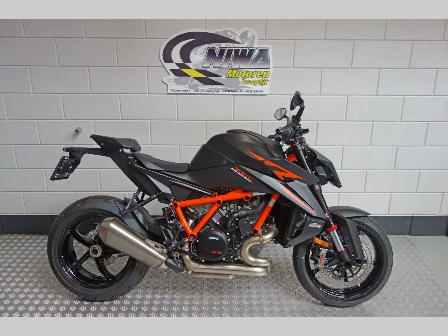 KTM 1390 Super Duke R EVO Negro - 1