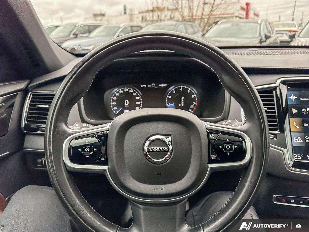 2021 Volvo XC90 T6 Inscription 7 Passenger thumb 12