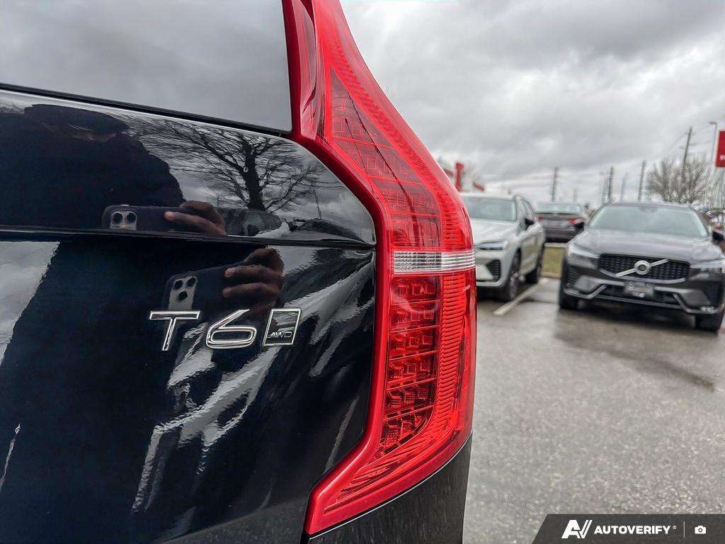 2021 Volvo XC90 T6 Inscription 7 Passenger thumb 9