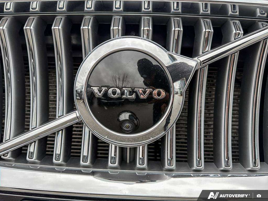 2021 Volvo XC90 T6 Inscription 7 Passenger thumb 7