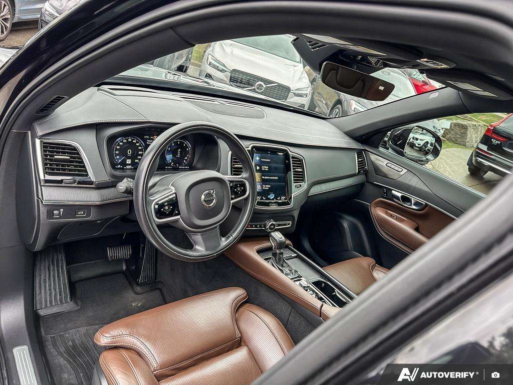 2021 Volvo XC90 T6 Inscription 7 Passenger thumb 11