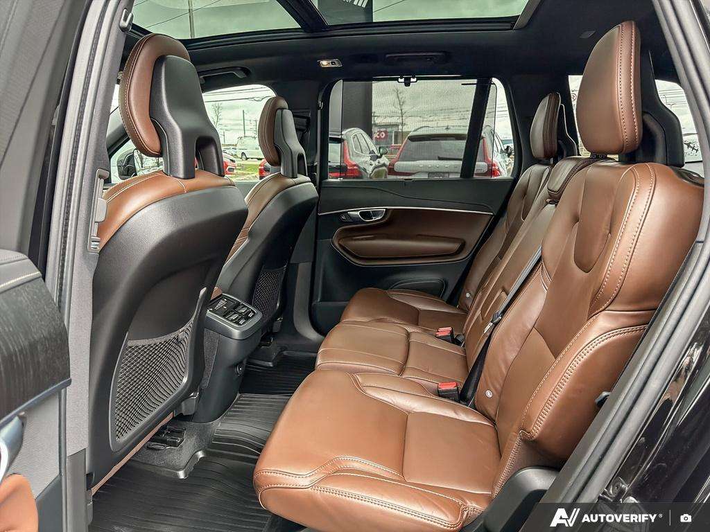 2021 Volvo XC90 T6 Inscription 7 Passenger thumb 21