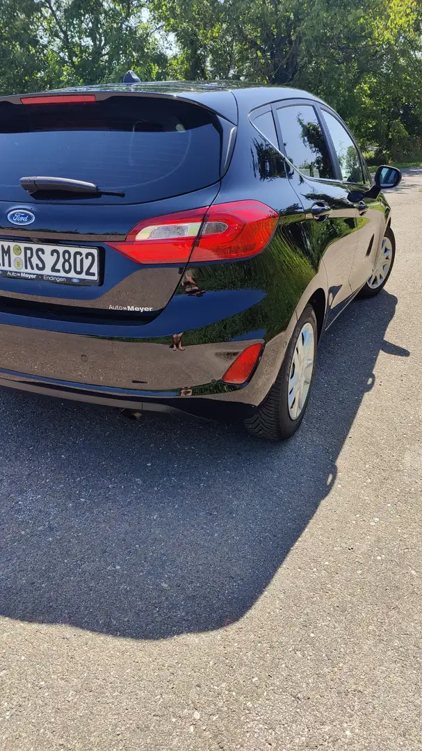 Ford Fiesta 1.0 EcoBoost S&S TITANIUM - 2