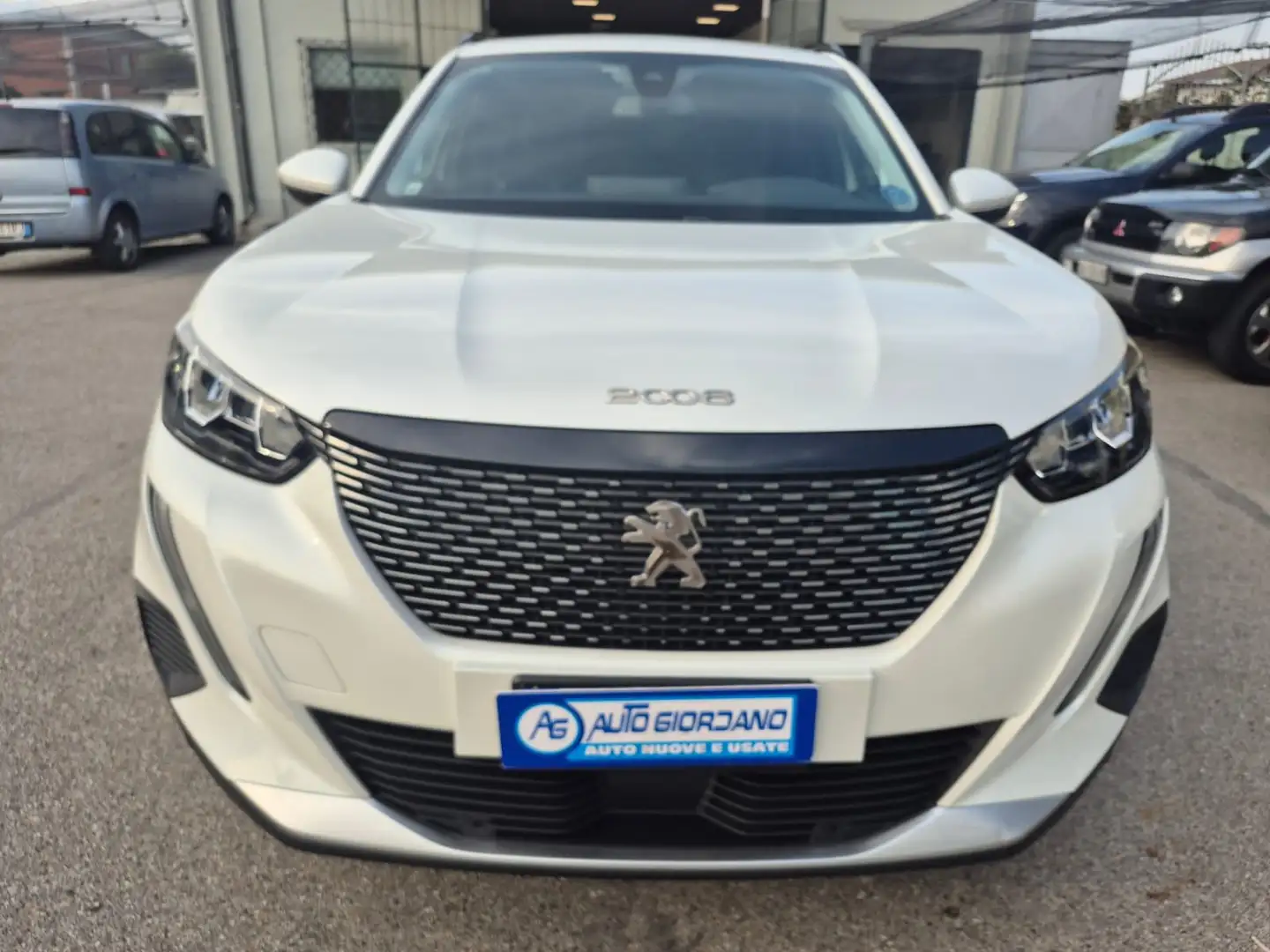Peugeot 2008 1.2 ALLURE PACK PERFETTO Blanc - 2