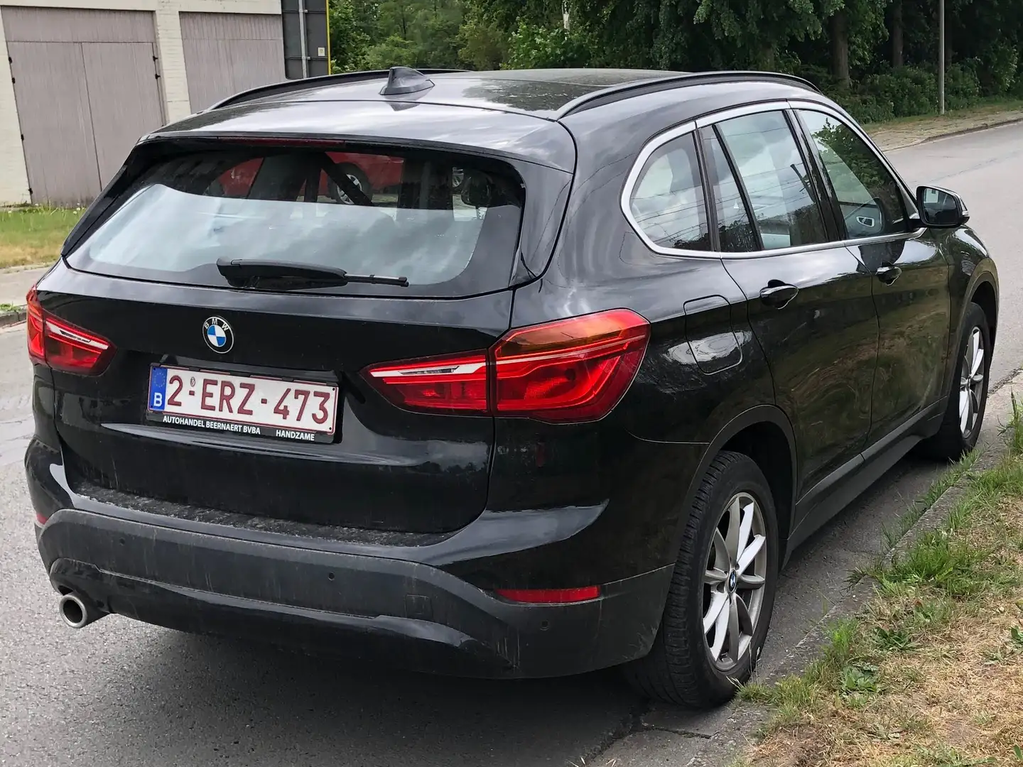 BMW X1 X1 sDrive18i xLine Noir - 1