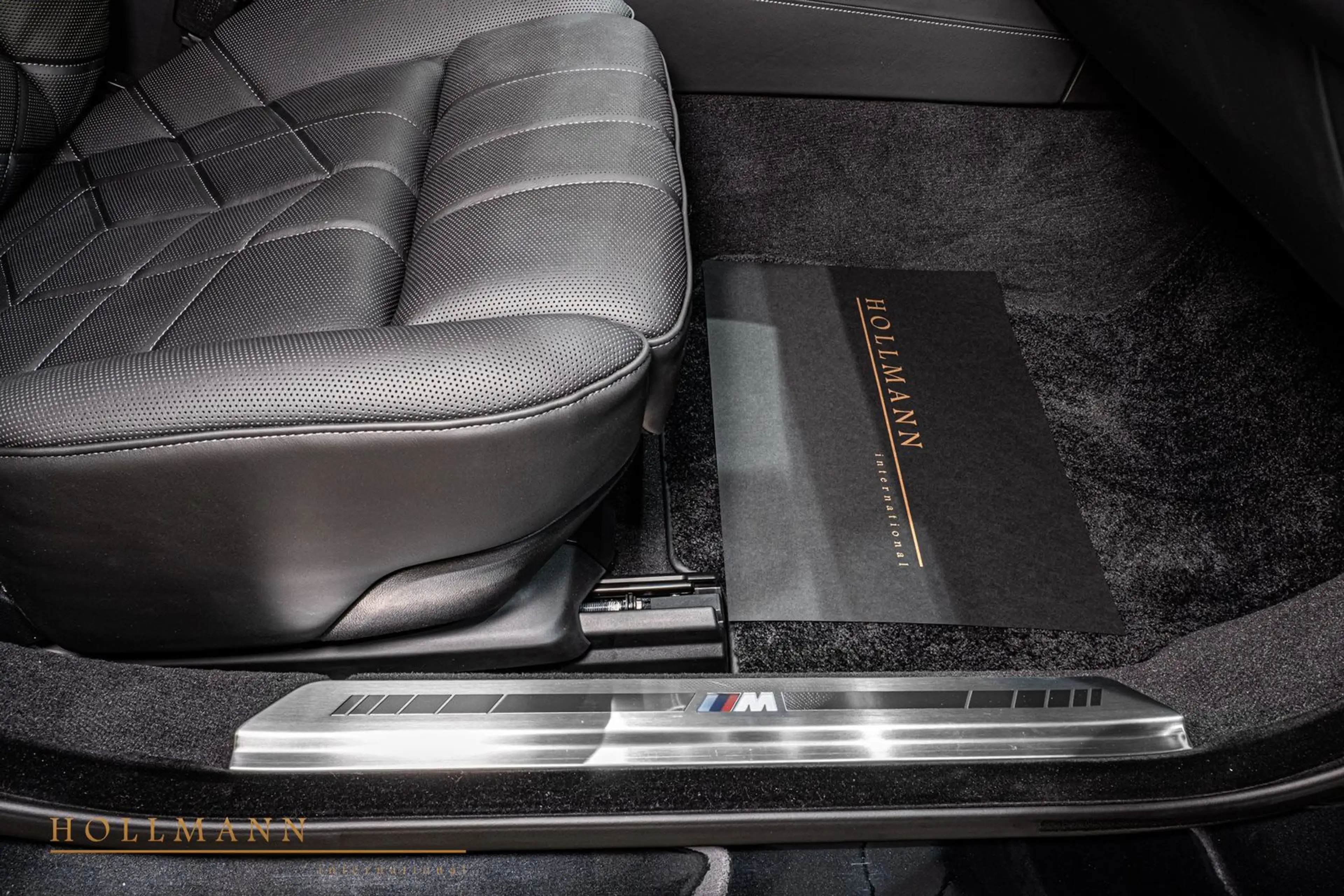 BMW 760 i xDrive PROTECTION VR9 + ARMOURED + — photo 12